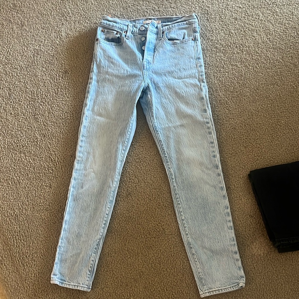 New Levi’s Wedgie Jeans Size 25